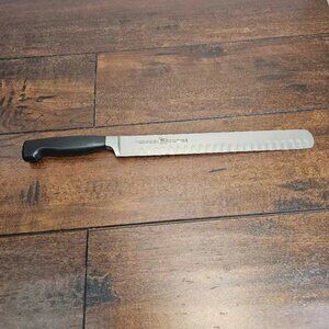 Zwilling J.A. Henckels Bread Knife